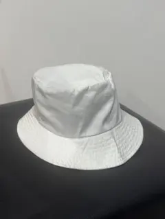 Dior ディオール　ハット　白