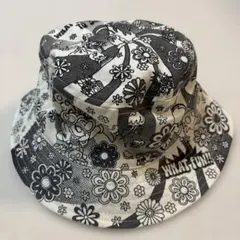 ディズニーリゾート バケットハット 総柄 モノクロ