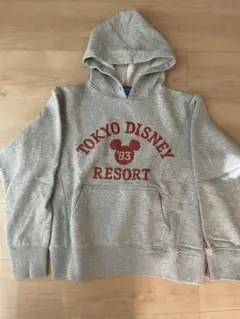 東京ディズニーリゾートのロゴ入りパーカー グレー　レディースSサイズ