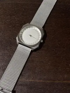 Slow Jo 01 スイス製 オールシルバー 腕時計 レア 美 品 箱付き slow スロウ Jo スイス製 片手 24時間 腕時計 シルバー メンズ - メルカリ