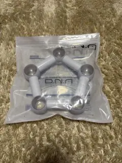 D.N.A. ペンライト ホワイト　銀テープ1本