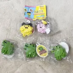な*も様 新品【✨たまごっち✨】ドットフィギュアチャーム　5点セット