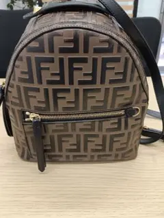 Fendi ロゴプリント リュック・バックパックのサムネイル
