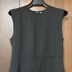 united arrows