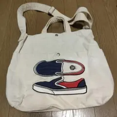 paquet du cadeau スリッポンスニーカー　バッグ　ポシェット