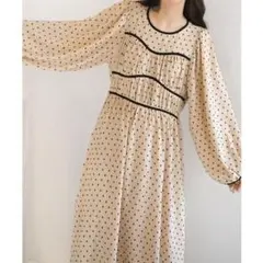 Bab バブ ロングワンピース ドットパイピング ベージュ