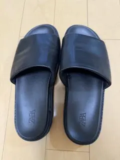 2025年最新】zara ビブラム サンダルの人気アイテム - メルカリ