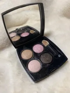 【CHANEL】 LES 4 OMBRES アイシャドウパレット