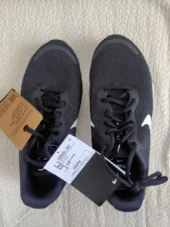 【新品・タグ付き】NIKE レボーリューション7 ウィメンズワイド 23.5cm