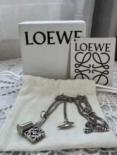 LOEWE ネックレス　アナグラム　パーソナライゼーションのサムネイル