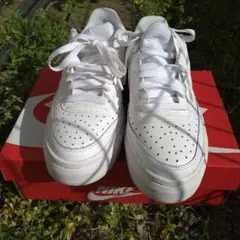 人気☆NIKE COURT VISION ALTA LTRホワイト24センチ