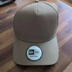 NEW ERA　メッシュキャップ　ベージュ