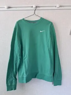 ナイキ　トレーナー