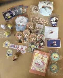 BTSジン　BT21トレカ キーホルダー　ぬいぐるみ他まとめ売り