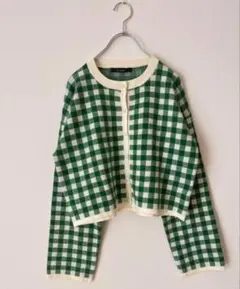 w closet クロップドカーディガン　グリーン　ギンガムチェックニット
