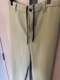 メゾンスペシャル　スラックス　イエローのサムネイル