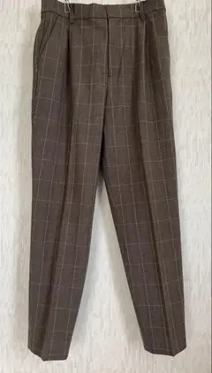 UNTITLED テーパード・クロップドパンツ　サイズ2（M）ブラウンチェック柄