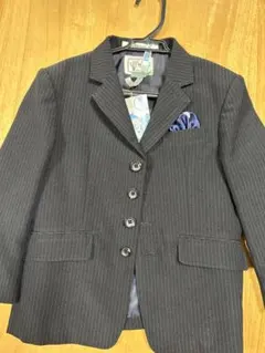 115センチ男児フォーマルスーツ　クリーニング済み