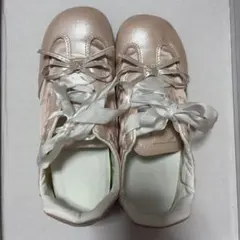 バレーシューズ風 ガーリースニーカー