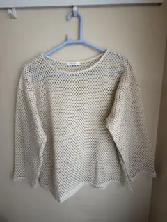 グローバルワーク　透かし編みトップス