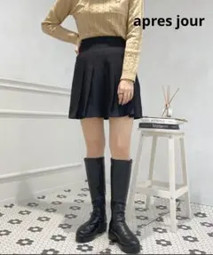 アプレジュール プリーツスカート ブラック Mサイズ 黒 インナーパンツ付き