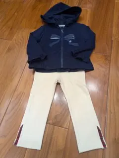 familiar　パンツとパーカーのセット　100サイズ　未使用