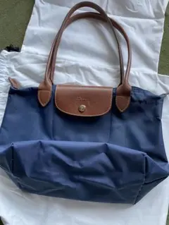 Longchamp ネイビー ナイロントートバッグ レザーハンドル