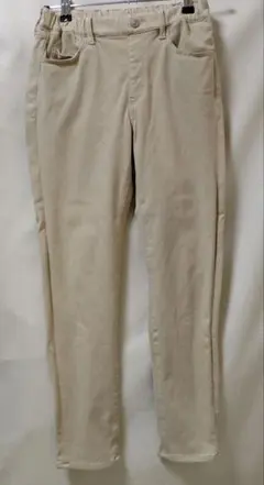 UNIQLOベージュ スリムフィットパンツ ゴムウエスト