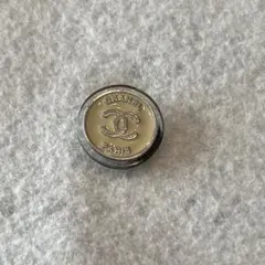 お値下げ‼️シャネル.CHANELヴィンテージボタン１個