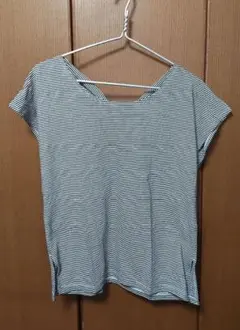 後ろねじりボーダートップス Mサイズ
