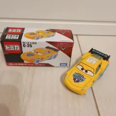カーズ トミカ