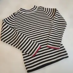 黒白ストライプタートルネックセーター