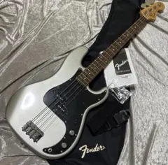 squier ベース