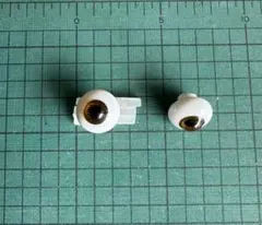 英国HCG社のペーパーウェイトグラスアイ（オーバル）22mm 用、ブラウン