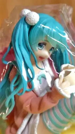 初音ミク フィギュア 台座付き オリジナル 私服Ｖｅｒ．