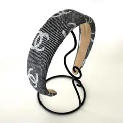 レア　CHANEL カメリア カチューシャ CHANEL風】店員に褒められたカメリアのカチューシャ | 港区新卒