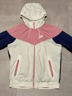 NIKE フード付きウィンドブレーカー