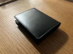 美品】Sinleathers タスカ レザー 二つ折り財布 黒 シボ革 人気 - メルカリ