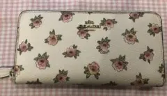 COACH コーチ 長財布　花柄