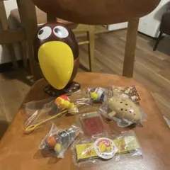 森永 チョコボール キョロちゃん おもちゃのカンヅメ 缶　銀　エンゼルのサムネイル