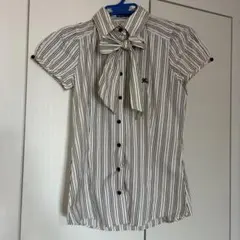 バーバリー　リボンシャツのサムネイル
