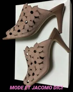 ⭐️MODE ET JACOMO MEDA DICI⭐️カットワークミュール⭐️美品⭐️のサムネイル