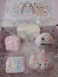 momocoluv 粉付きスクイーズ 5点セット - メルカリ