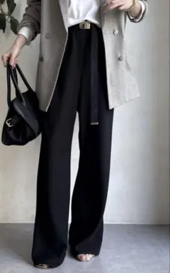 ＊未使用タグ付き＊ DouDouバイヤスセミフレアパンツ レディースのサムネイル