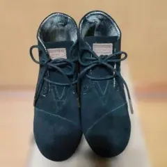 TOMS ショートブーツ　ブーティ　W5　ブラック