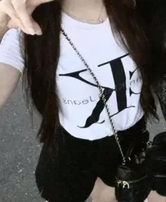 calvinkleinトップス