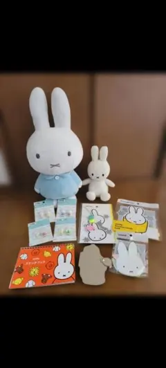 ミッフィー ぬいぐるみ、キーケース他11点セット