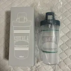 【SUKALA 】新品未使用 プロテインシェイカー600ml LAVAノベルティ