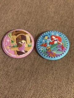 ディズニー刺繍缶バッチ　ラプンツェル リトルマーメイド