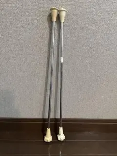 お値下げ！バトン 2本セット シルバー/クリーム　57センチ